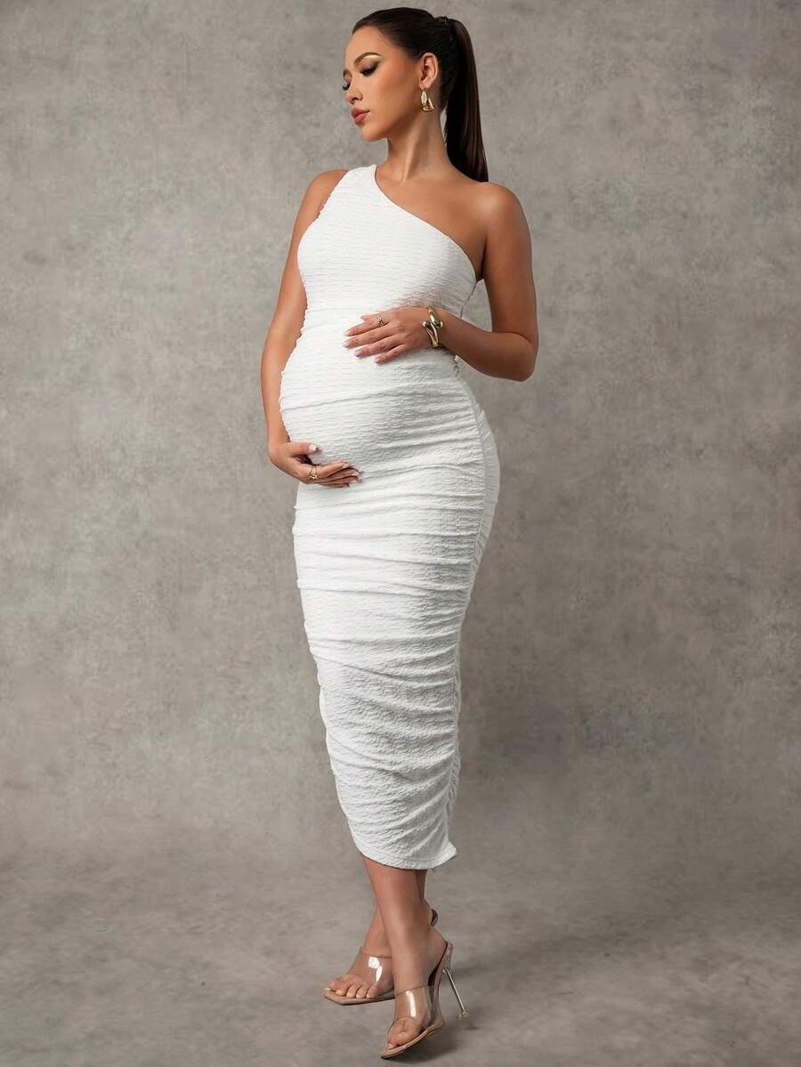 Renta de Vestido de Maternidad Blanco Modelo 21 - Image 3