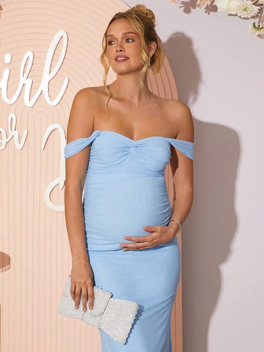 Renta de Vestido de Maternidad Azul Modelo 30 - Image 7