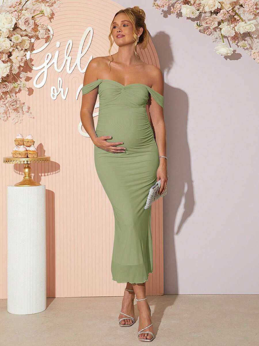 Renta de Vestido de Maternidad Verde Modelo 30 - Image 5